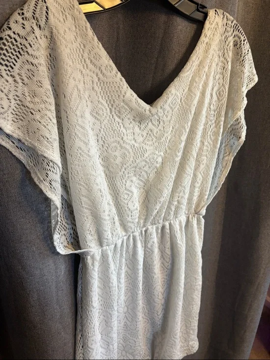 bailey blue White Lace V-Neck Mini Dress - Picture 5 of 6